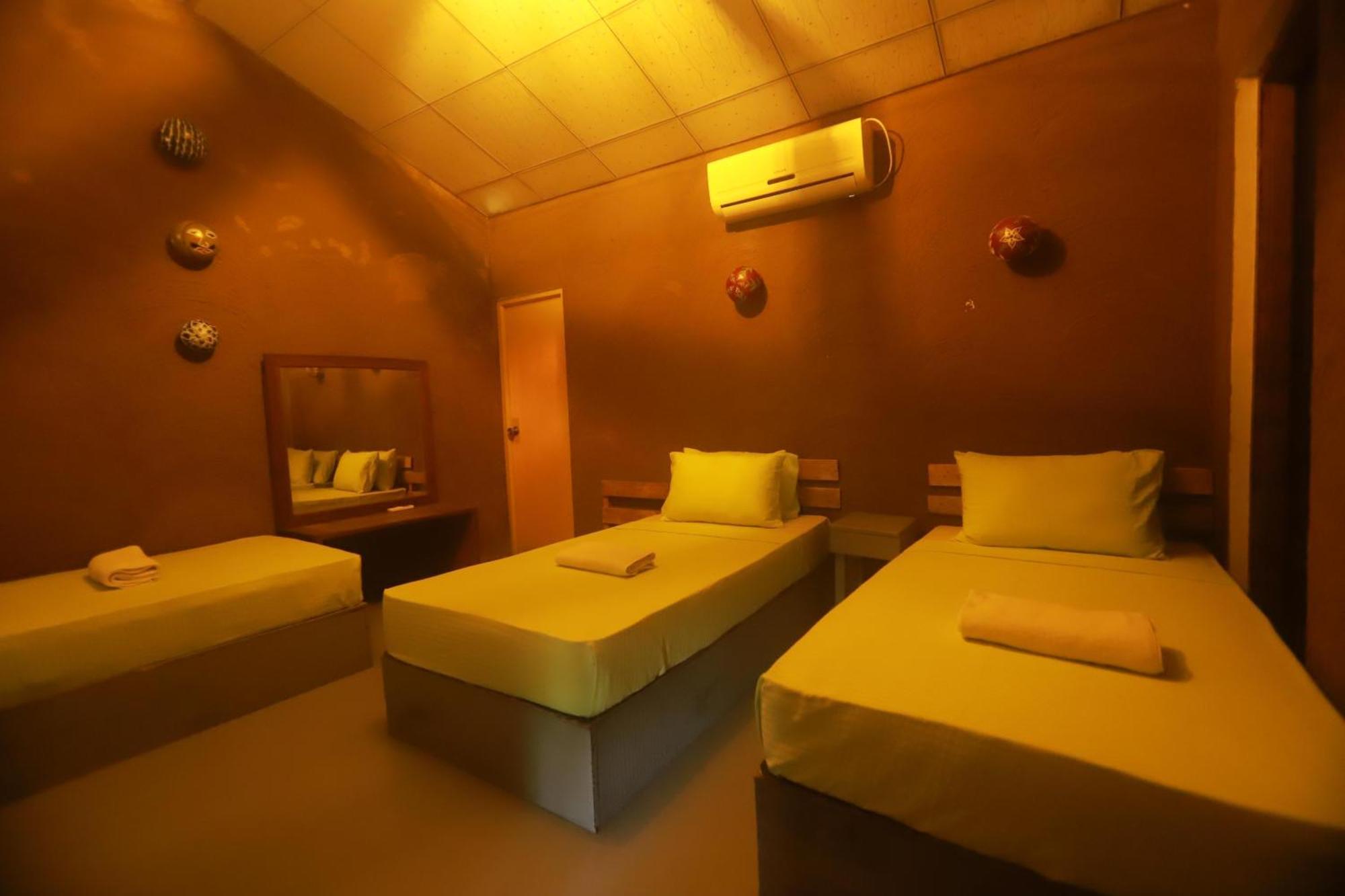 Dinna Nature Hostel Сигирия Екстериор снимка