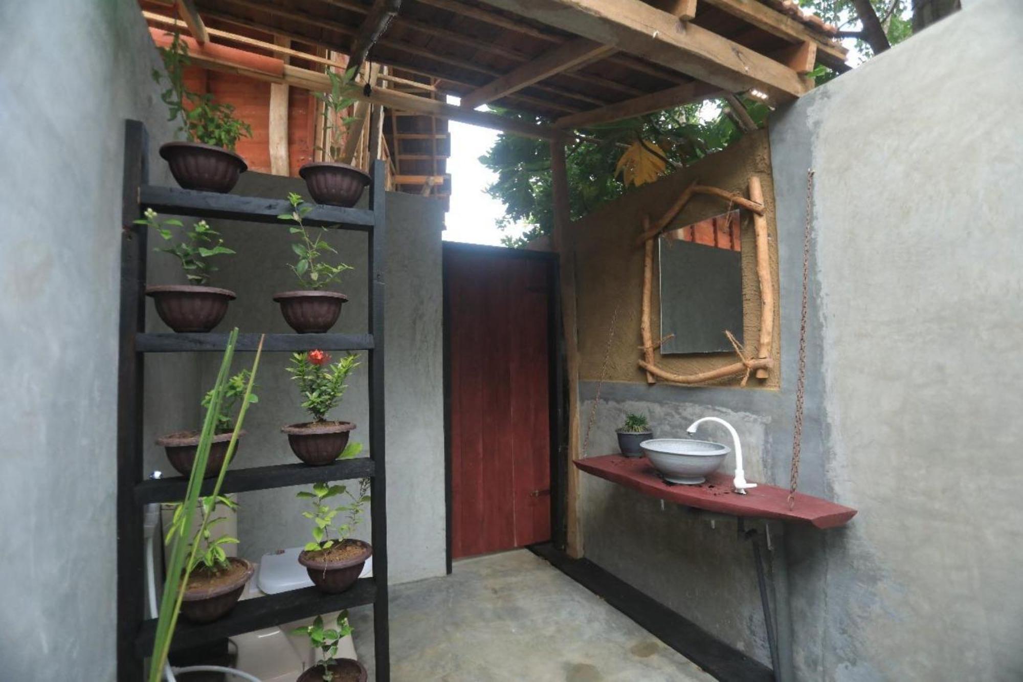 Dinna Nature Hostel Сигирия Екстериор снимка